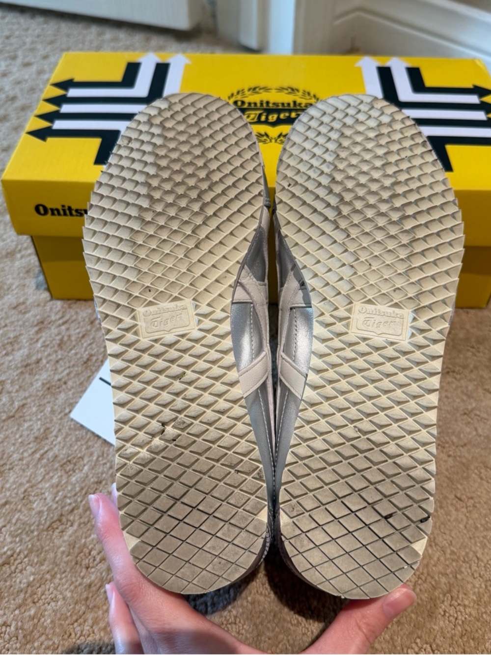 Onitsuka Tiger Mexico 66 SD sneakers/trainers in pure silver/cream color way - Picture 8 of 9